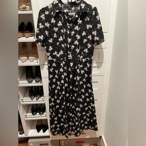 Roolee brand short sleeved dress, size medium.